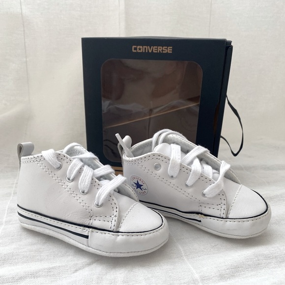 Converse First Star - Picture 2 of 3